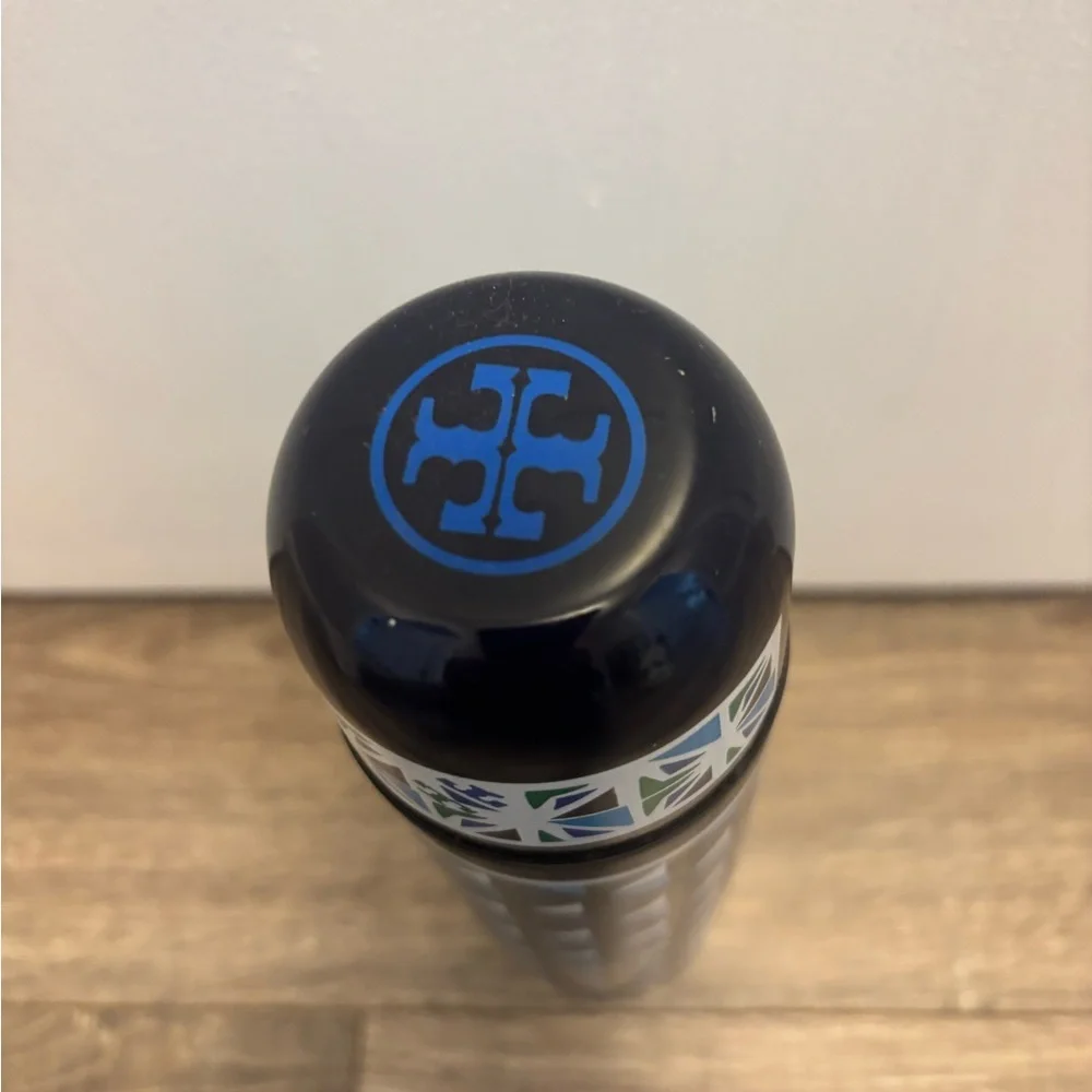TORY BURCH BLUE LOGO VACUUM SEALED FLASK THERMOS INSULATED BOTTLE 17 fl oz.